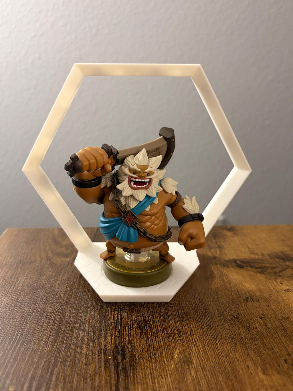 Hexagon Wall Shelf Display, Honeycomb Shelf, Amiibo and Figure Display