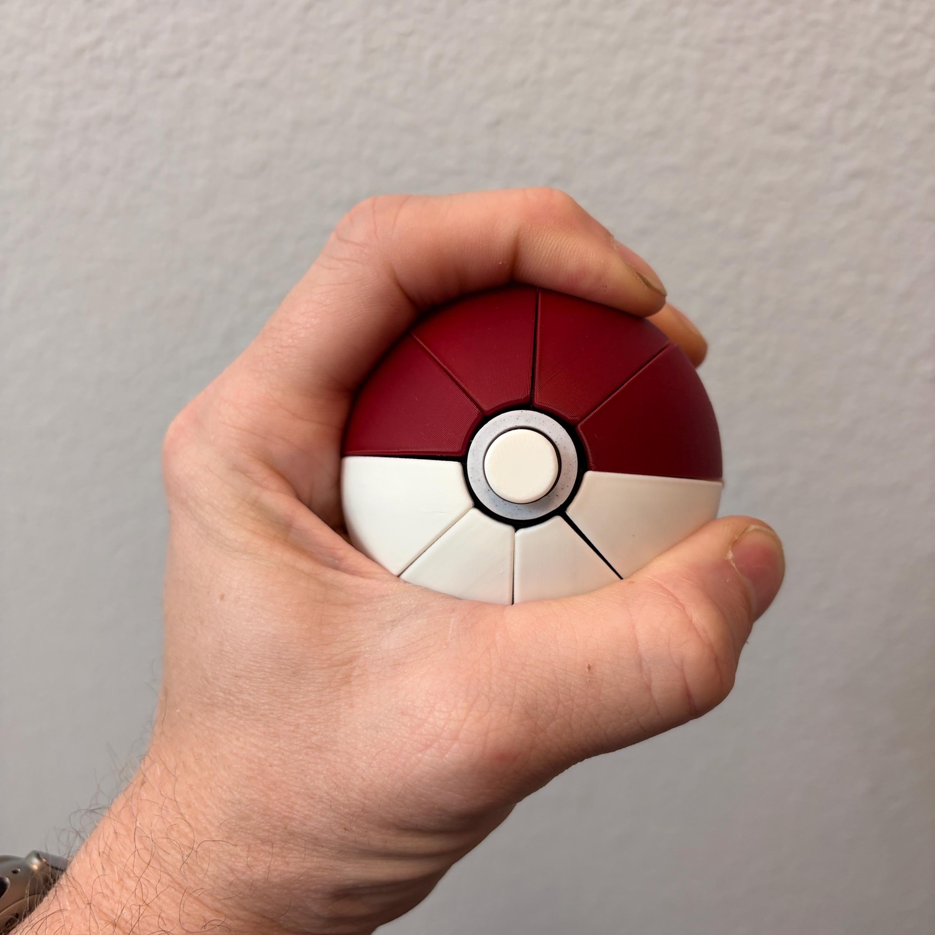 PokéBall Fidget Toy, Clicky Stress Relief Gadget, ADHD Focus Tool (Licensed)